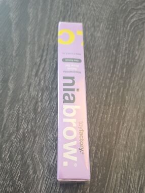 niabrow Nourishing Brow Gel – Purple